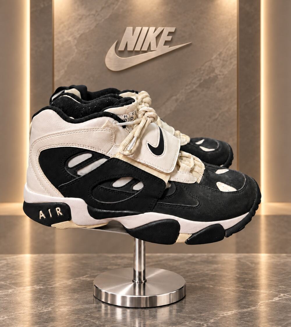 Nike Air Diamond Turf II 2 White Black Leather Sneakers Size 7.5